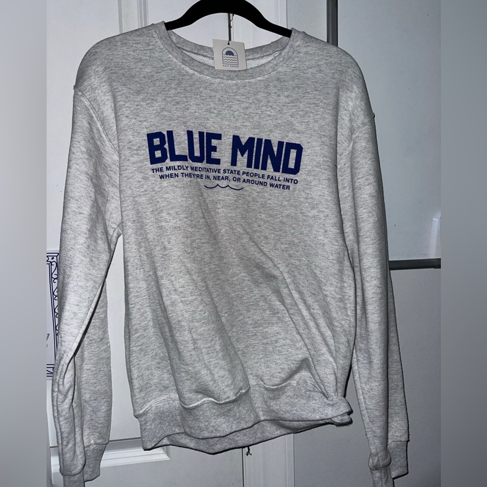 Never worn, comfortable and cute.